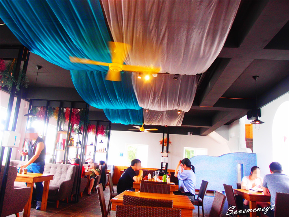 山丘上景觀咖啡館｜藍白浪漫希臘風,新竹夜景好去處