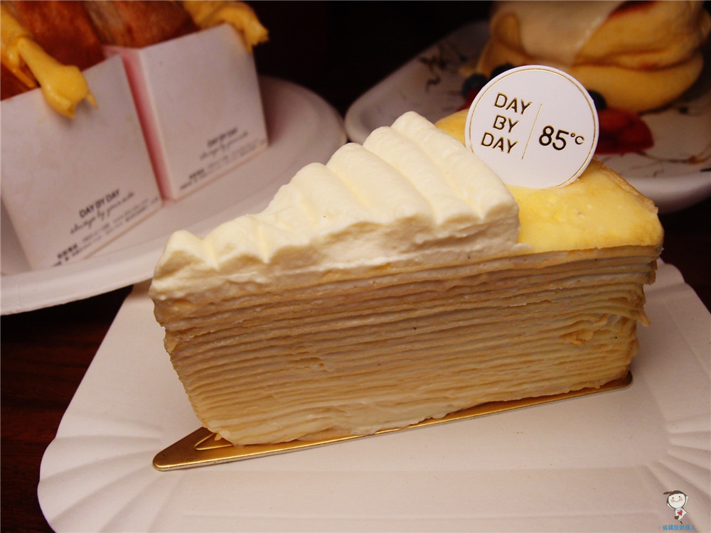 85度C DAY BY DAY｜台中必吃甜點:千層蛋糕,舒芙蕾,厚煎吐司,網美系甜點超好拍!