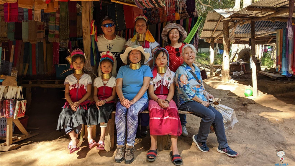 帶媽媽出國旅遊